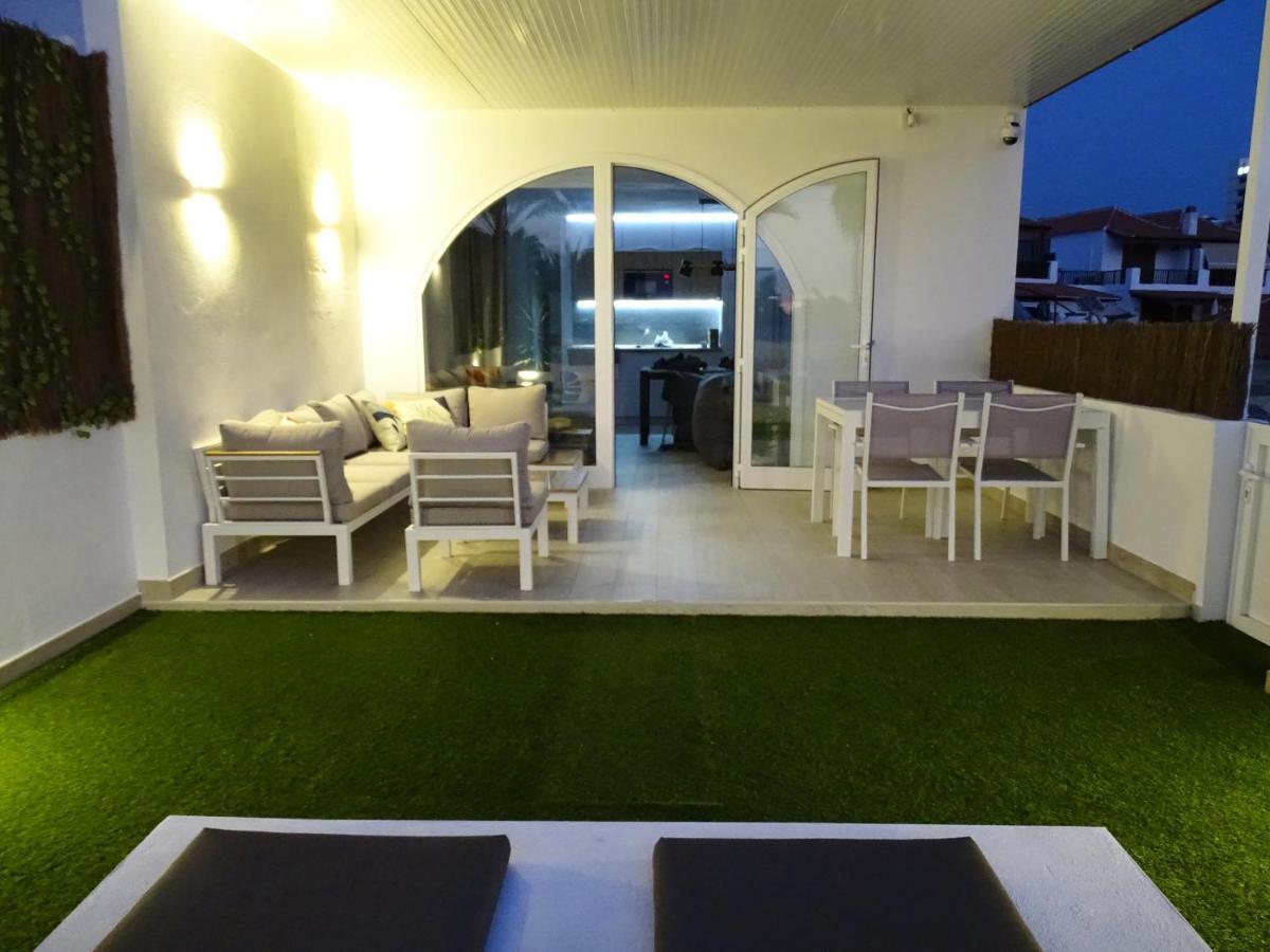 Las Americas Luxury Low-Cost Apartment With Terrace & Views Playa de las Americas  Esterno foto