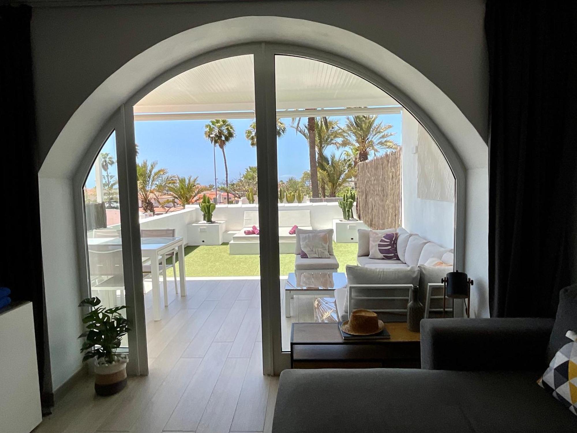 Las Americas Luxury Low-Cost Apartment With Terrace & Views Playa de las Americas  Esterno foto